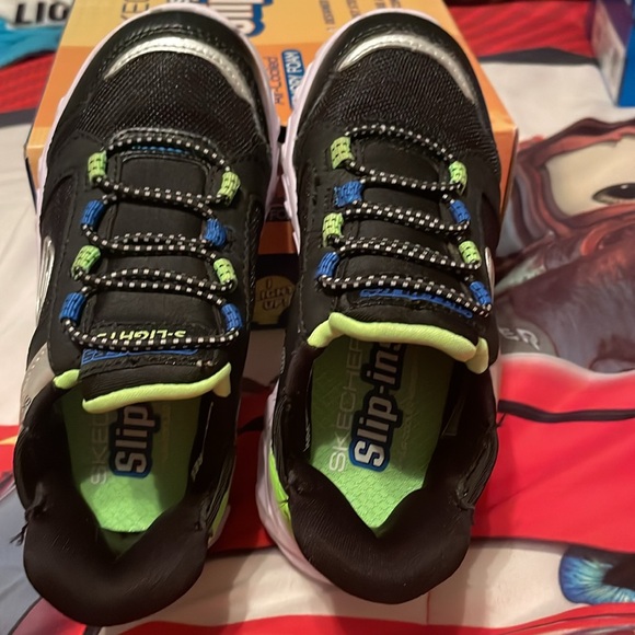 Skechers slip ins - Picture 3 of 5